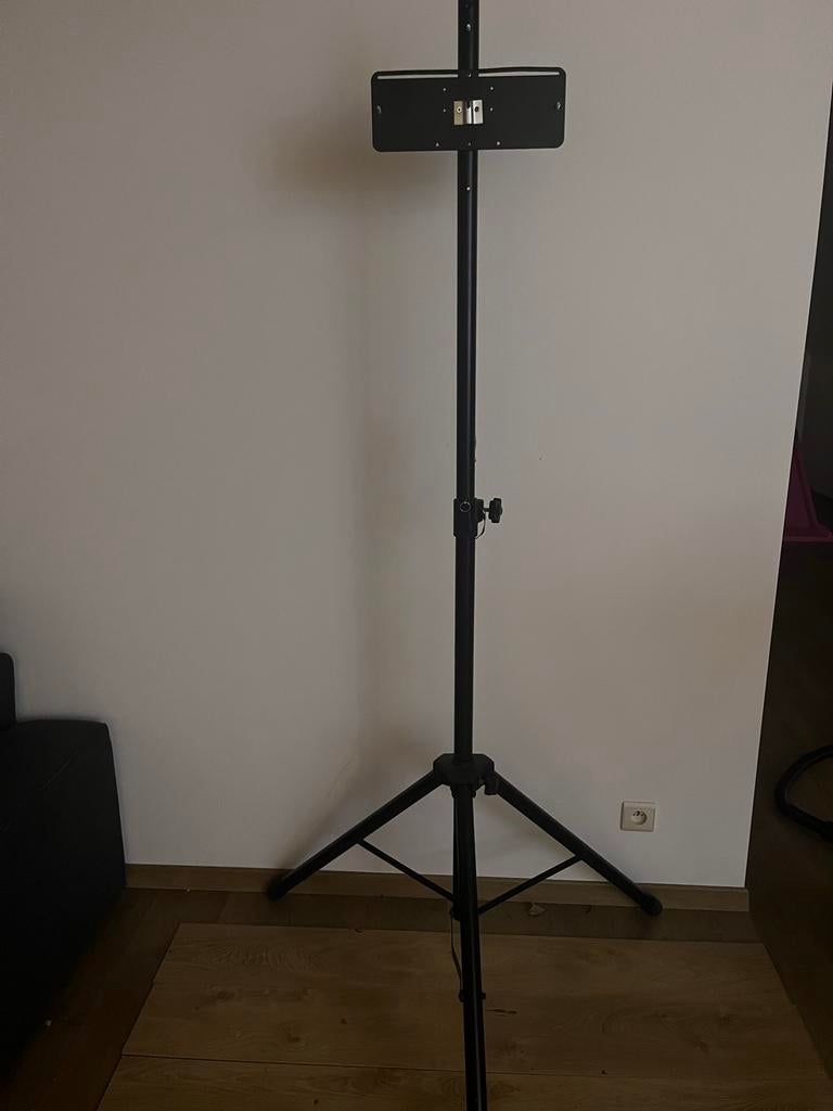 Koto Dartbord Standaard - Verstelbaar en Draagbaar, Sport en Fitness, Darts, Ophalen, Gebruikt, Overige typen