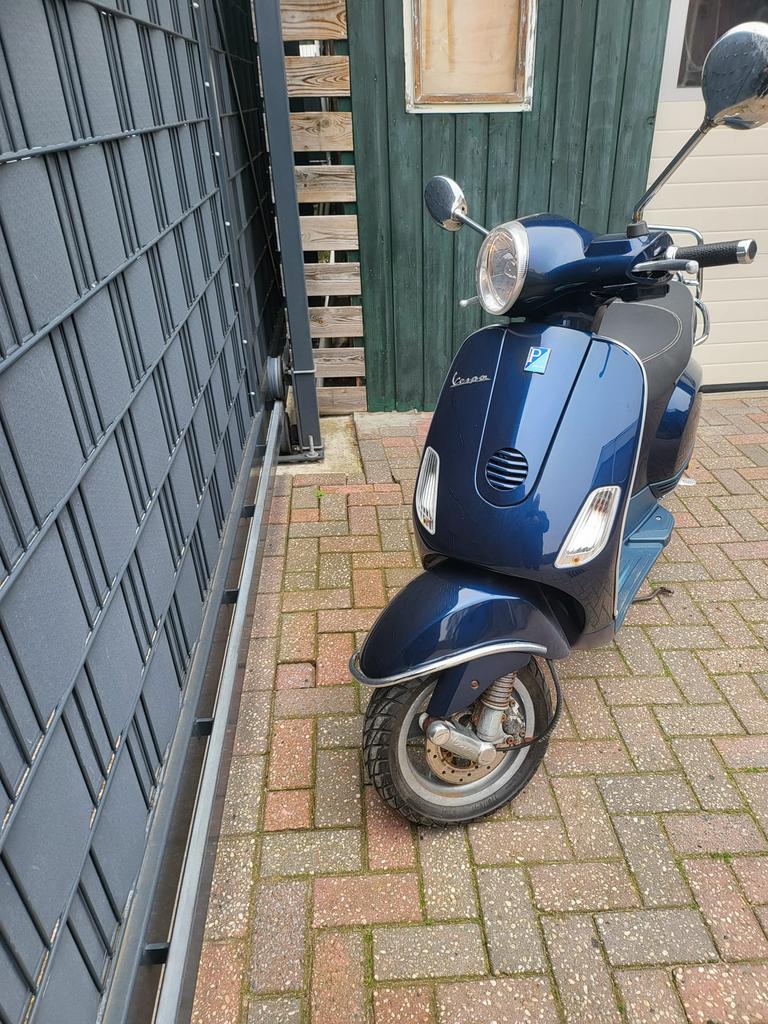 Vespa lx50 2takt zeer netjes!, Fietsen en Brommers, Scooters | Vespa, Ophalen, Tweetakt, Gebruikt, 50 cc
