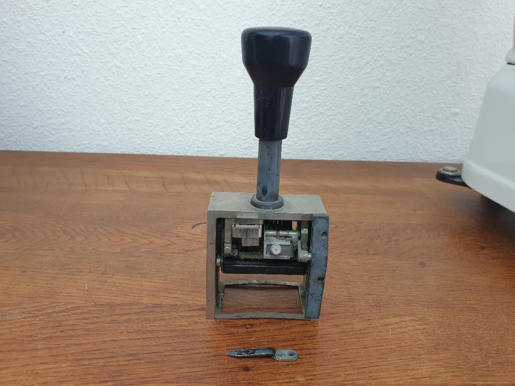 PTT Post Storting Stempel compleet met codestift, Verzenden, Gestempeld, Overige thema's