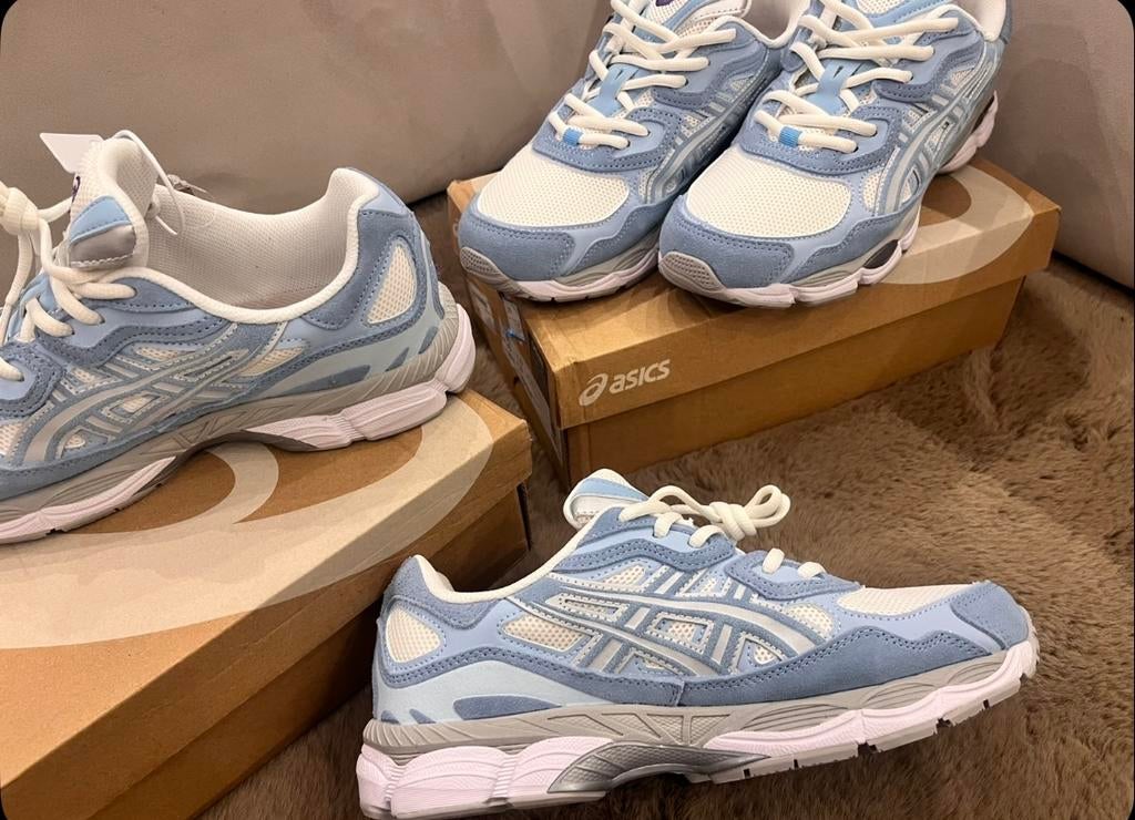ASICS Gel-Kayano Lichtblauwe Sneakers, Ophalen of Verzenden, Nieuw, Blauw, Sneakers of Gympen