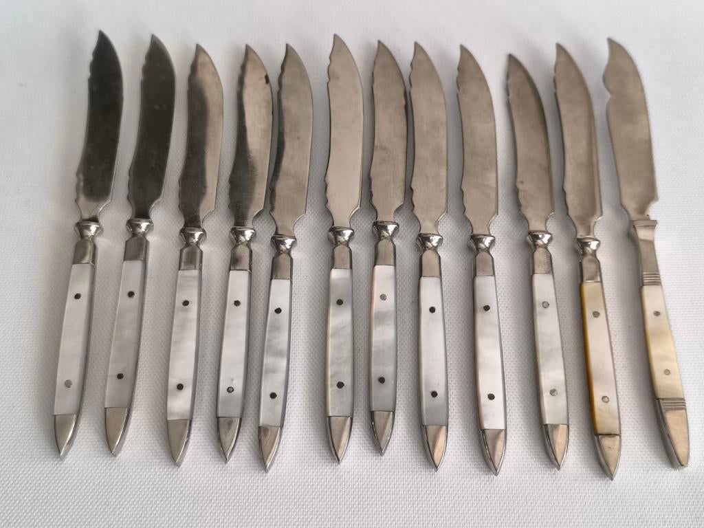 Antiek fruitmesjes met parelmoer 12x, Antiek en Kunst, Ophalen of Verzenden