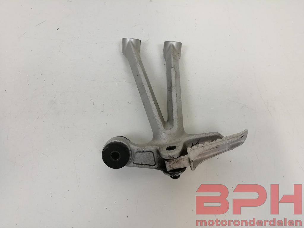 Duo voetsteun links Suzuki GSX-R 1000 K7 - K8 2007 t/m 2008, Gebruikt, -, -, Ophalen of Verzenden