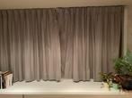 Gordijnen taupe verduisterend, Huis en Inrichting, Stoffering | Gordijnen en Lamellen, Ophalen of Verzenden, Zo goed als nieuw