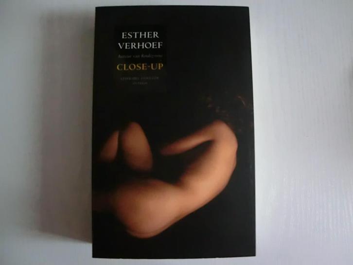 Close-up – Esther Verhoef, Boeken, Thrillers, Nieuw, Ophalen