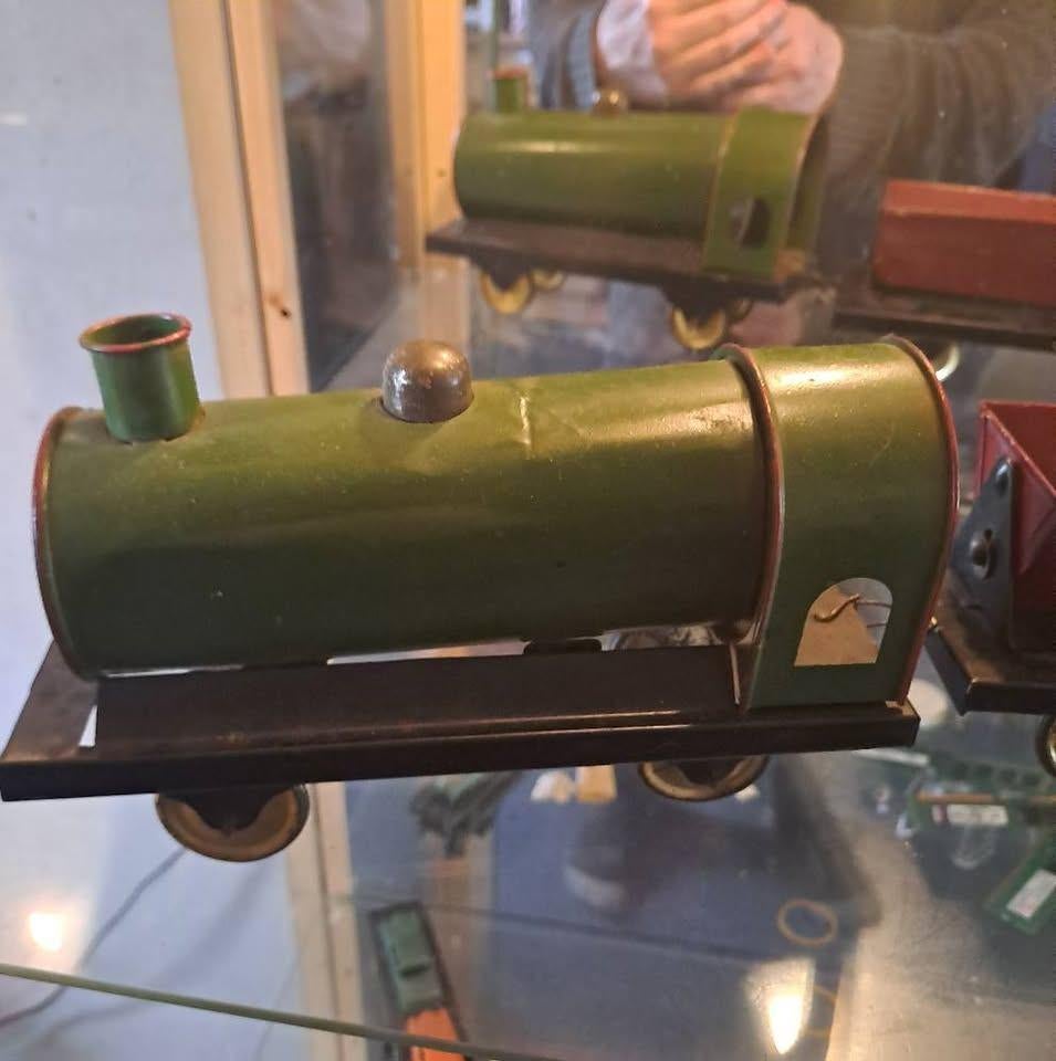 oude blikken trein  omstreeks 1900, Ophalen