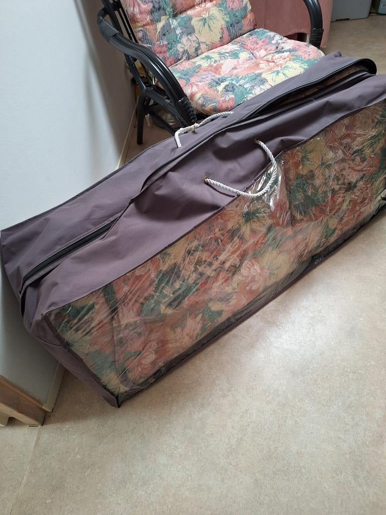 Tuin stoelenkussens, Ophalen of Verzenden, Zo goed als nieuw, 30 cm of meer