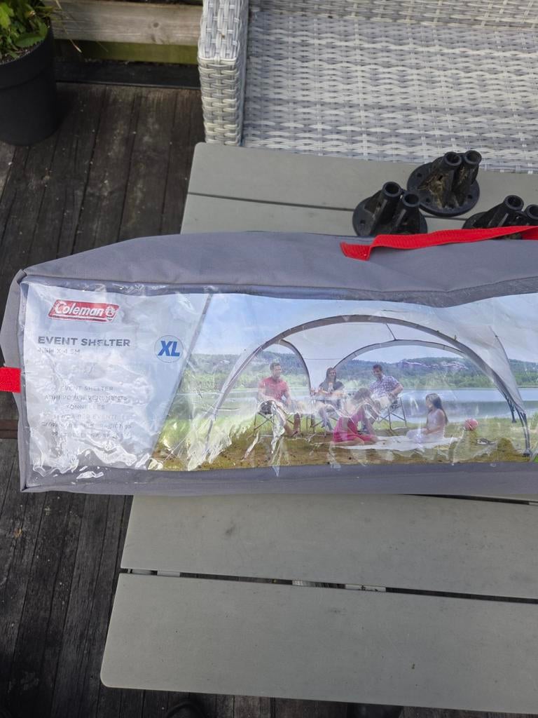 Gebruikte Coleman XL party tent, Partytent, Zo goed als nieuw, 4 tot 6 meter, 2 meter of meer