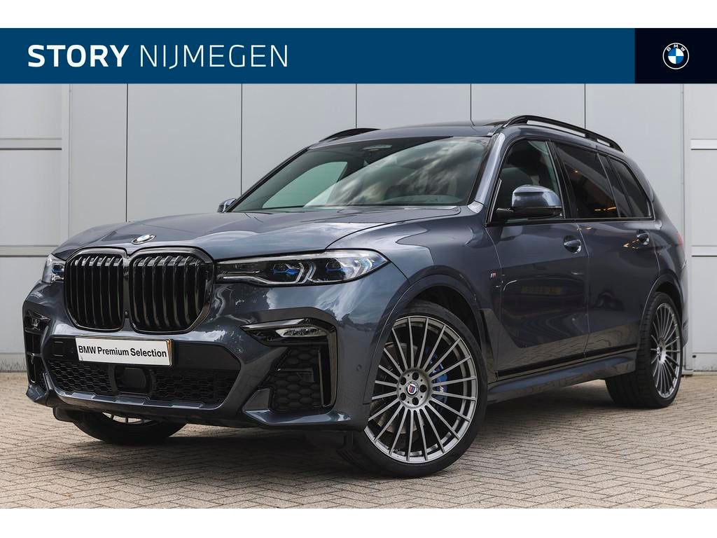 BMW X7 M50i High Executive Automaat / Active Steering / Stoe, Auto's, BMW, Gebruikt, 4395 cc, 7 stoelen, Leder