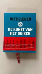 Fenny van Wees - Distilleren, de kunst van het ruiken, Ophalen of Verzenden, Zo goed als nieuw, Fenny van Wees