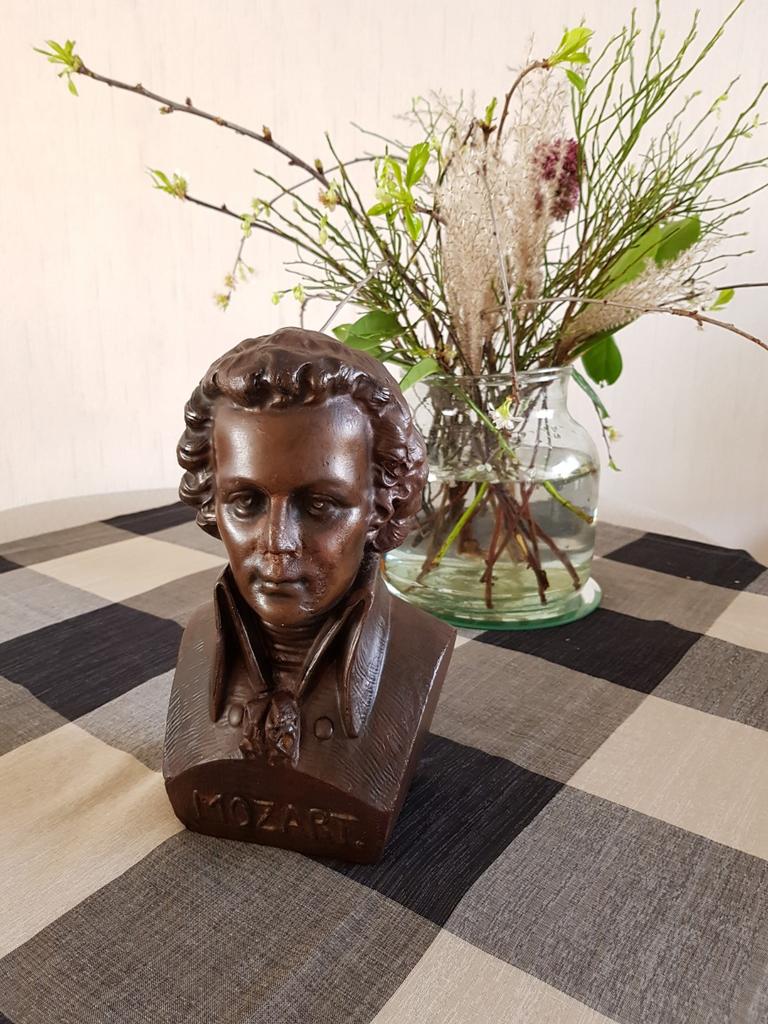 Mozart beeld., Antiek en Kunst, Verzenden