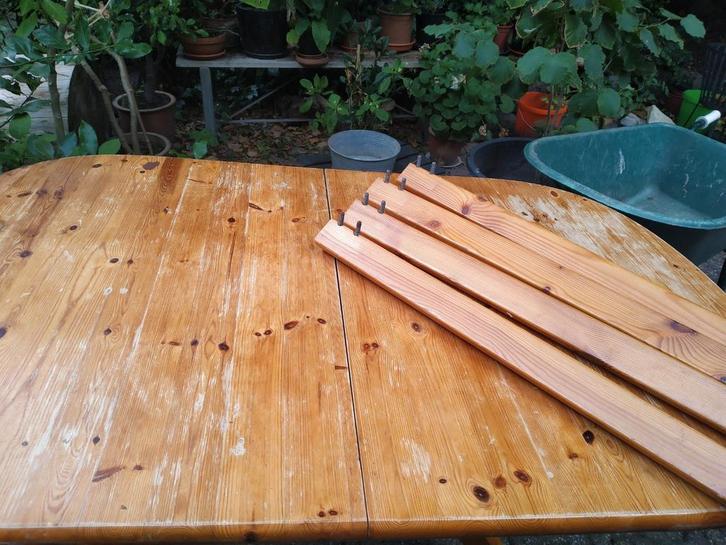 Eettafel - ovaal 140 x 90 cm, Tuin en Terras, Tuintafels, Gebruikt, Ovaal, Ophalen