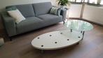 leuke speelse salontafel, modern, in wit en glas, Ophalen, Gebruikt, 100 tot 150 cm, 50 tot 100 cm