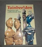 Tuinbeelden boetseren met zelfhardende klei - e louris, Ophalen of Verzenden, Gebruikt, Boek, Kunst en Creatief