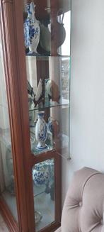 Houten vitrinekast met glazen deuren 205 hoog 80 breed en 40, Antiek en Kunst, Antiek | Meubels | Kasten, Ophalen of Verzenden