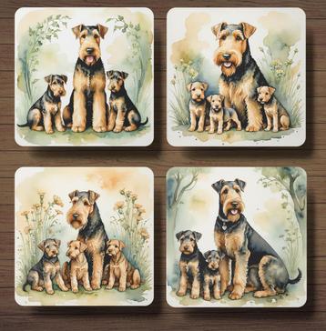 Airedale Terriër met puppy’s onderzetters met houder beschikbaar voor biedingen