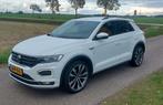 Zeer mooie Volkswagen T-Roc 1.5 TSI 150pk 7-DSG 2022 87 DKM, Auto's, 1498 cc, 4 cilinders, Leder en Stof, Wit