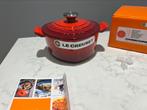 SALE NIEUW Le Creuset hartje 16 cm in doos geleverd, Gietijzer, Nieuw, Ophalen of Verzenden, Keramische plaat