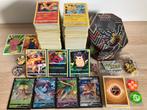 Set van 950 verschillende originele Pokemon kaarten, Hobby en Vrije tijd, Verzamelkaartspellen | Pokémon, Ophalen of Verzenden