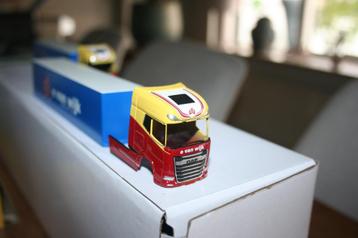 Tekno E van Wijk 2 x bouw set 1:87 cabine en zeilbak. beschikbaar voor biedingen