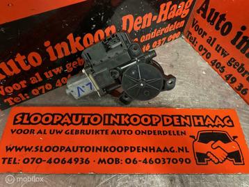 Volkswagen Polo 6R ('09-'14) Raammotor Linksvoor 6R0959801AB beschikbaar voor biedingen