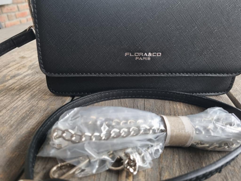 Dames schoudertas, Sieraden, Tassen en Uiterlijk, Tassen | Damestassen, Ophalen, Nieuw, Schoudertasje