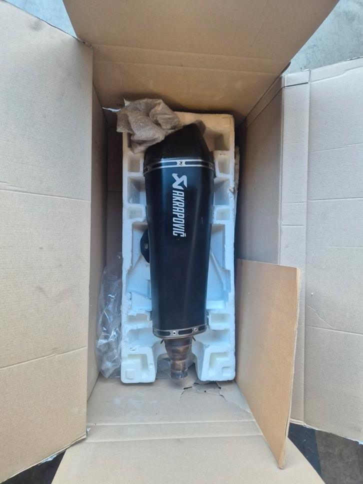 Akraprovic 400/500cc Mp3 Piaggio Beverly gilera, Fietsen en Brommers, Brommers | Tuning en Styling, Zo goed als nieuw, Ophalen of Verzenden