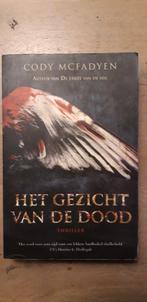Thrillers - Cody McFadyen, Ophalen of Verzenden, Gelezen, Cody McFadyen, Nederland