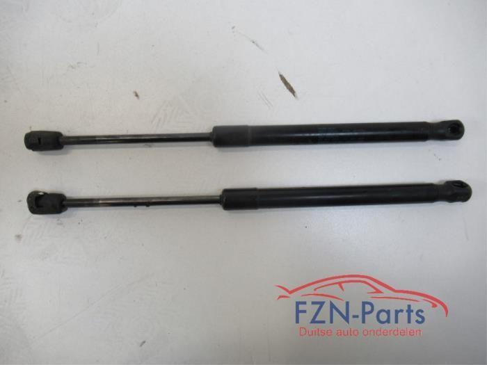 VW UP! Gasdrukveer Achterklep Set L+R, Auto-onderdelen, Overige Auto-onderdelen, Gebruikt, Ophalen