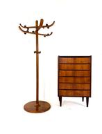 Vintage teakhouten kapstok, Aksel Kjersgaard ‘70, Ophalen of Verzenden, Zo goed als nieuw, Staande kapstok, 150 tot 200 cm