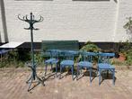 4 blauwe thonet / cafe stoelen + bijpassende kapstok, Ophalen, Gebruikt, Blauw