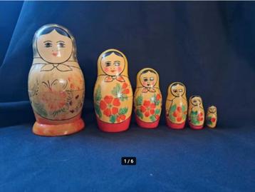 Vintage set of 5 Russian dolls USSR Soviet Union CCCP -25 beschikbaar voor biedingen