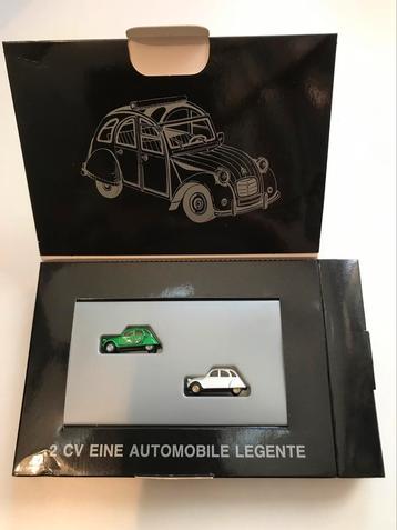 Citroën 2CV mooie doos groene SAUSSS ENTE en witte + 1 los beschikbaar voor biedingen
