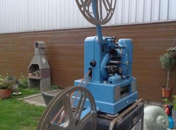 Philips EL 5000 16 mm projector  beschikbaar voor biedingen