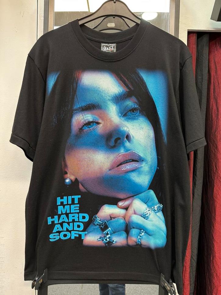 Billie eilish t-short maat large, Kleding | Dames, T-shirts, Nieuw, Maat 42/44 (L), Blauw, Korte mouw, Ophalen of Verzenden