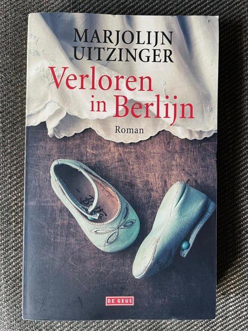 Marjolijn Uitzinger - Verloren in Berlijn. (2018), Boeken, Romans, Zo goed als nieuw, Ophalen of Verzenden