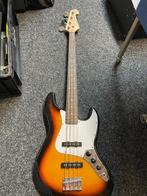 SX 3-Tone Sunburst Elektrische basgitaar, Elektrisch, Gebruikt, ..............................................., Ophalen of Verzenden