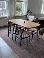 Wood dining table, Huis en Inrichting, Stoffering | Vloerbedekking, Ophalen, Zo goed als nieuw, 75 m² of meer, Laminaat
