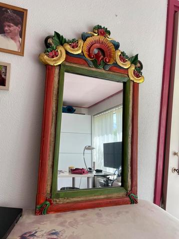Fraaie Houten Aziatische spiegel 98x 56 cm zgst