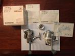 Te koop. Twee Shimano molens met een reserve spoel., Ophalen of Verzenden, Zo goed als nieuw, Molen