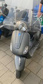 Vespa lx 4takt, Fietsen en Brommers, Ophalen, Maximaal 45 km/u, Zo goed als nieuw, Benzine