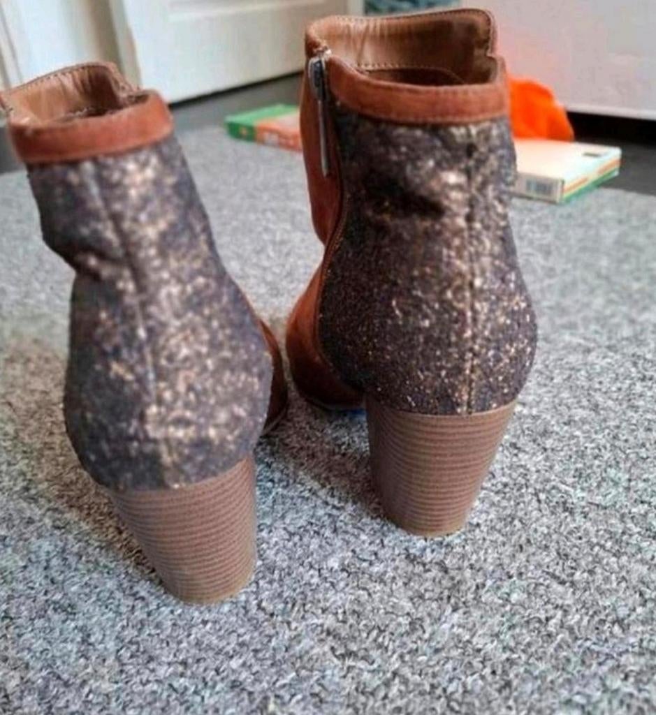 Leuke bruine laarsjes maat 41, Bruin, Lage of Enkellaarzen, Frais aux pieds, Ophalen of Verzenden