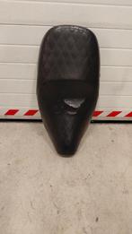 Vespa s/lx zadel, Ophalen of Verzenden