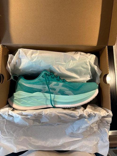 Asics Superblast 2 maat 45 zgan!, Kleding | Heren, Schoenen, Zo goed als nieuw, Ophalen of Verzenden