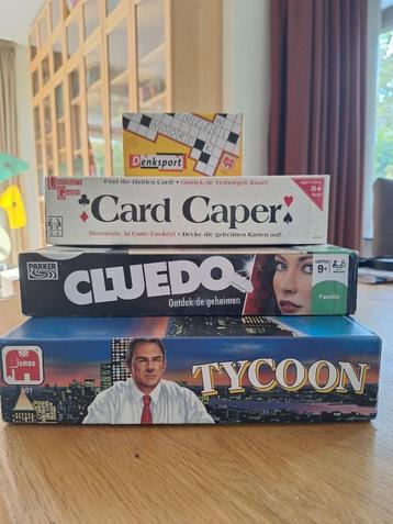 4 gezelschapsspellen  beschikbaar voor biedingen