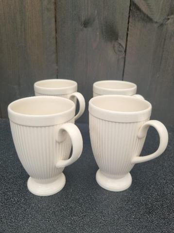 Wedgwood Windsor mokken beschikbaar voor biedingen
