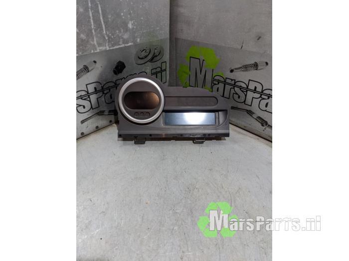 Kilometerteller KM van een Renault Twingo, Auto-onderdelen, Dashboard en Schakelaars, Renault, Gebruikt, 6 maanden garantie, 12 maanden garantie