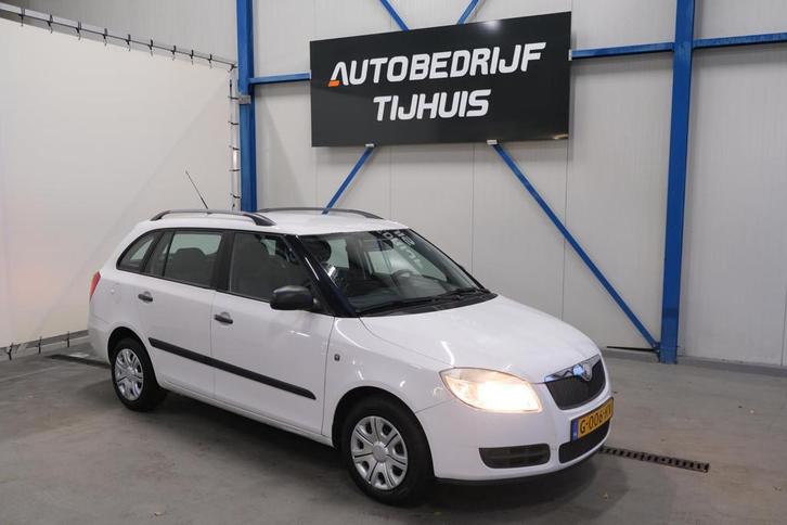 Skoda Fabia Combi 1.2-12V Go - Verbruikt Olie!, Auto's, Skoda, Bedrijf, Te koop, Fabia, ABS, Airbags, Airconditioning, Startonderbreker