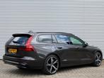 Volvo V60 2.0 T6 Plug-in hybrid AWD Plus Dark Automaat / 19", Automaat, 4 cilinders, Vierwielaandrijving, Zilver of Grijs