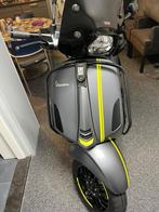 Vespa scooter 2023, Fietsen en Brommers, Scooters | Vespa, Ophalen, Gebruikt, Maximaal 45 km/u, Vespa S