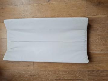 Verschoonkussen / aankleedkussen, stevig en groot formaat  beschikbaar voor biedingen